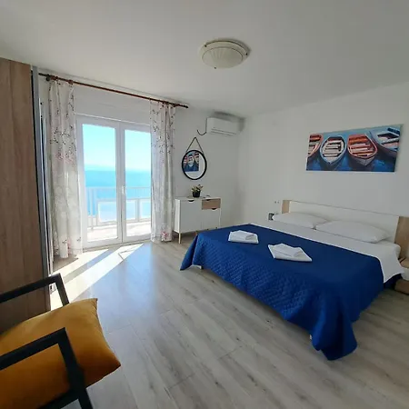 Apartman Leon Omiš Extérieur photo