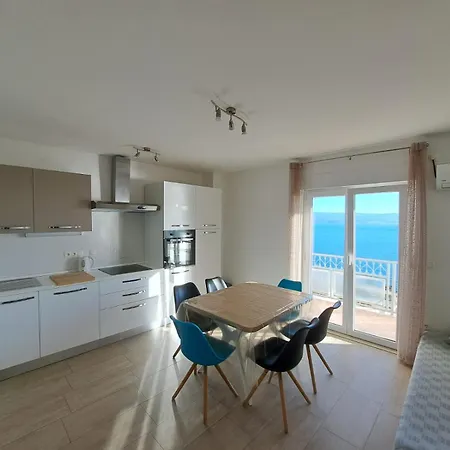Apartman Leon Omiš Extérieur photo
